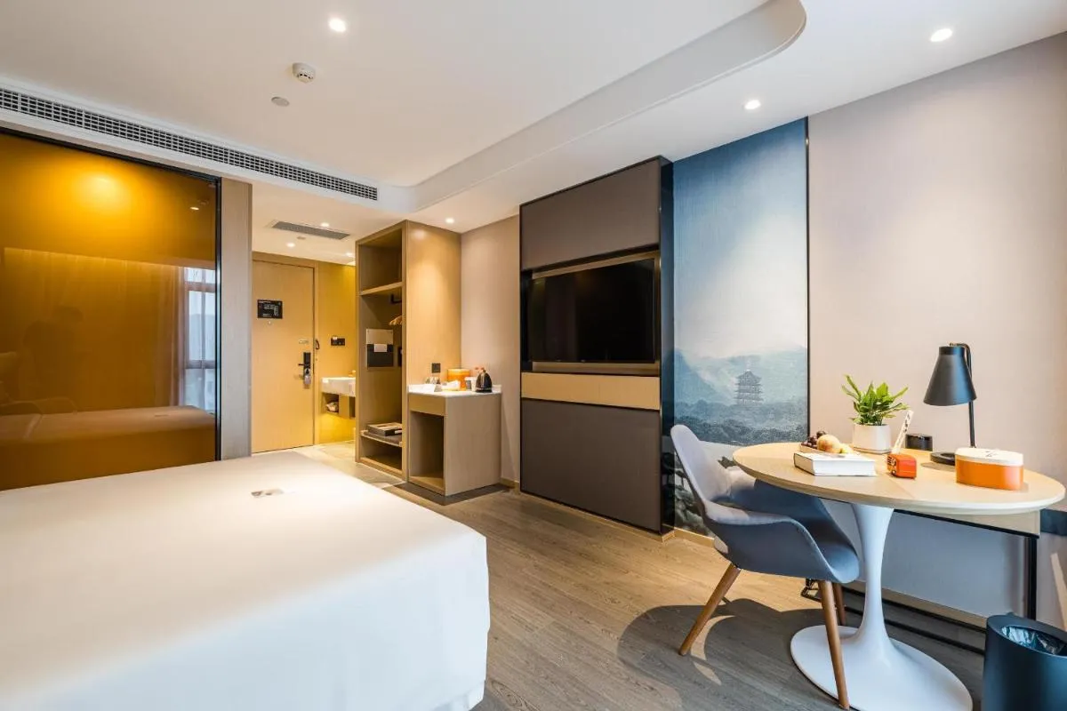 Image 1 of Atour Hotel Hangzhou Huanglong Wanke Xueyuan Road