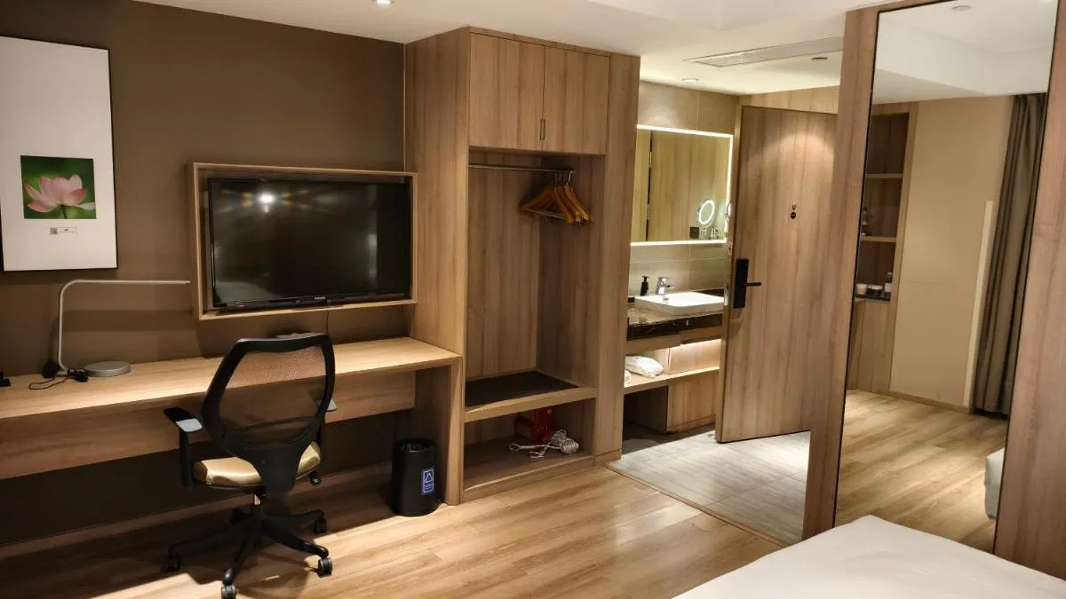 Image 4 of Atour Hotel Hangzhou West Lake Hefang Street