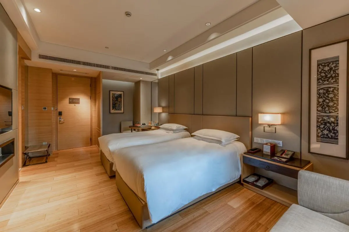 Image 1 of Cheery Dragon Canal Hotel Hangzhou – Intangible Cultural Heritage Hotel