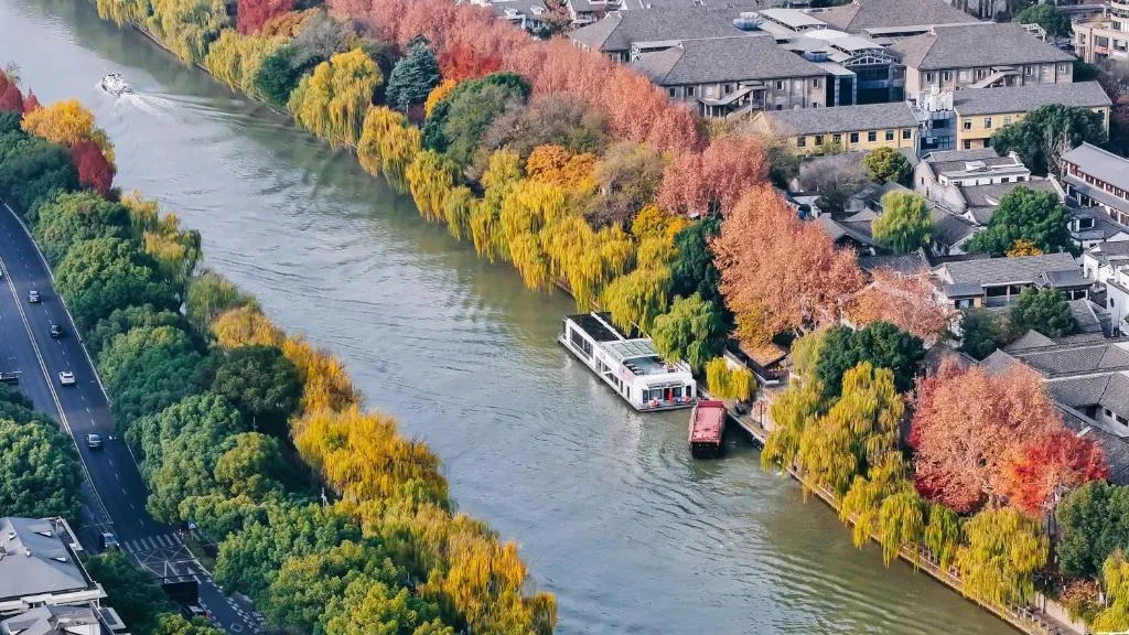Image of Cheery Dragon Canal Hotel Hangzhou – Intangible Cultural Heritage Hotel