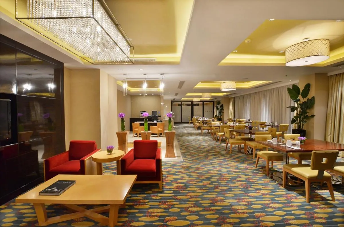 Image 4 of Courtyard by Marriott Hangzhou Wulin