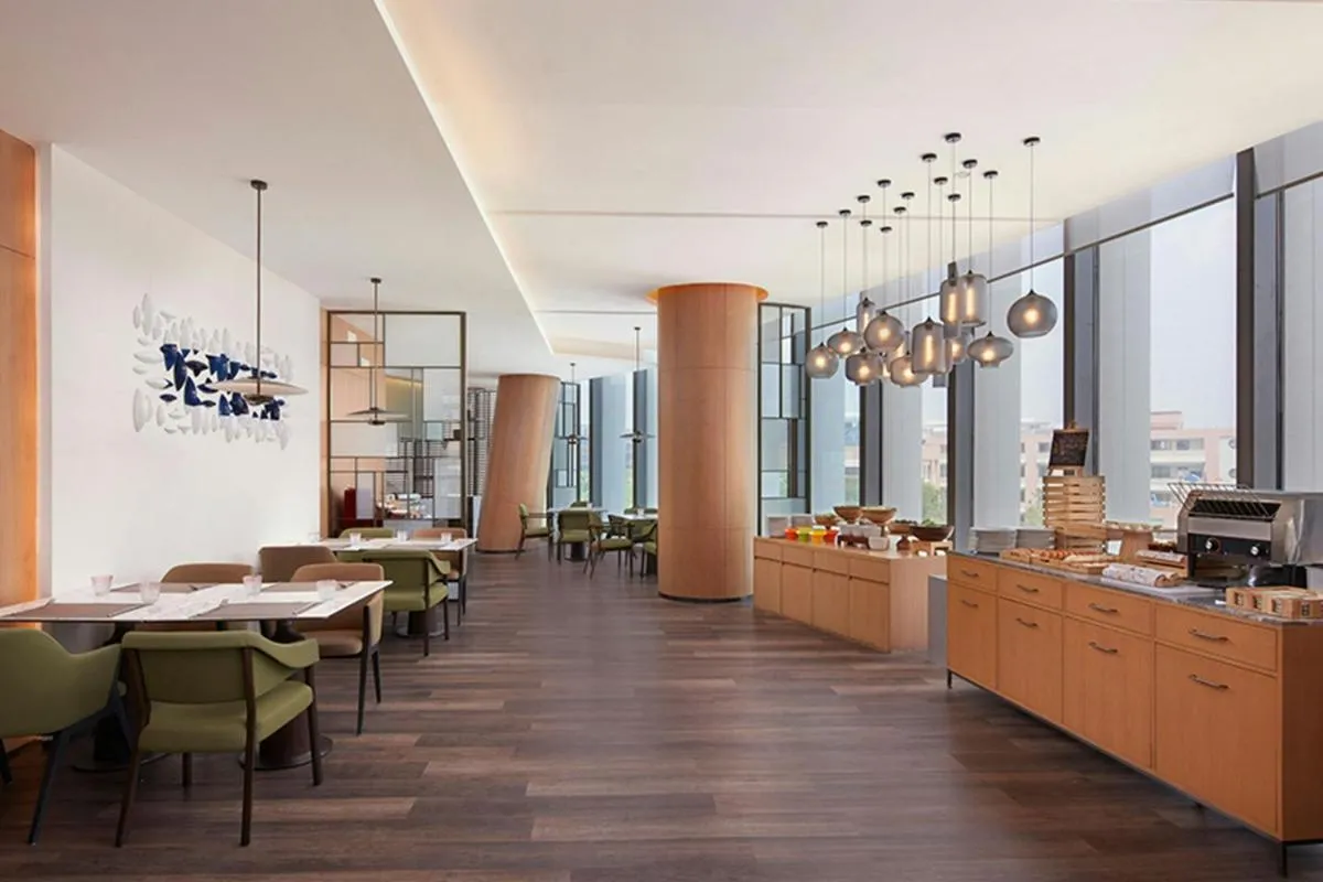 Image 4 of Courtyard by Marriott Hangzhou Xihu