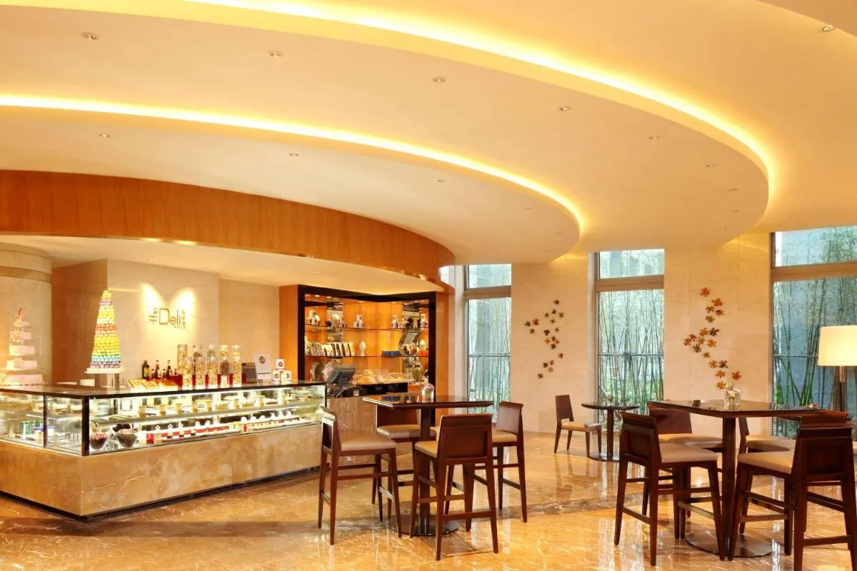 Image 4 of DoubleTree by Hilton Hangzhou East