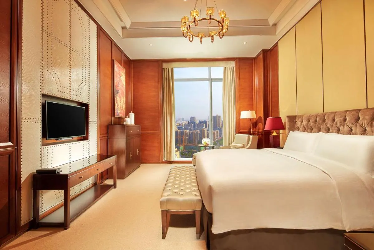Image 1 of DoubleTree by Hilton Hangzhou East