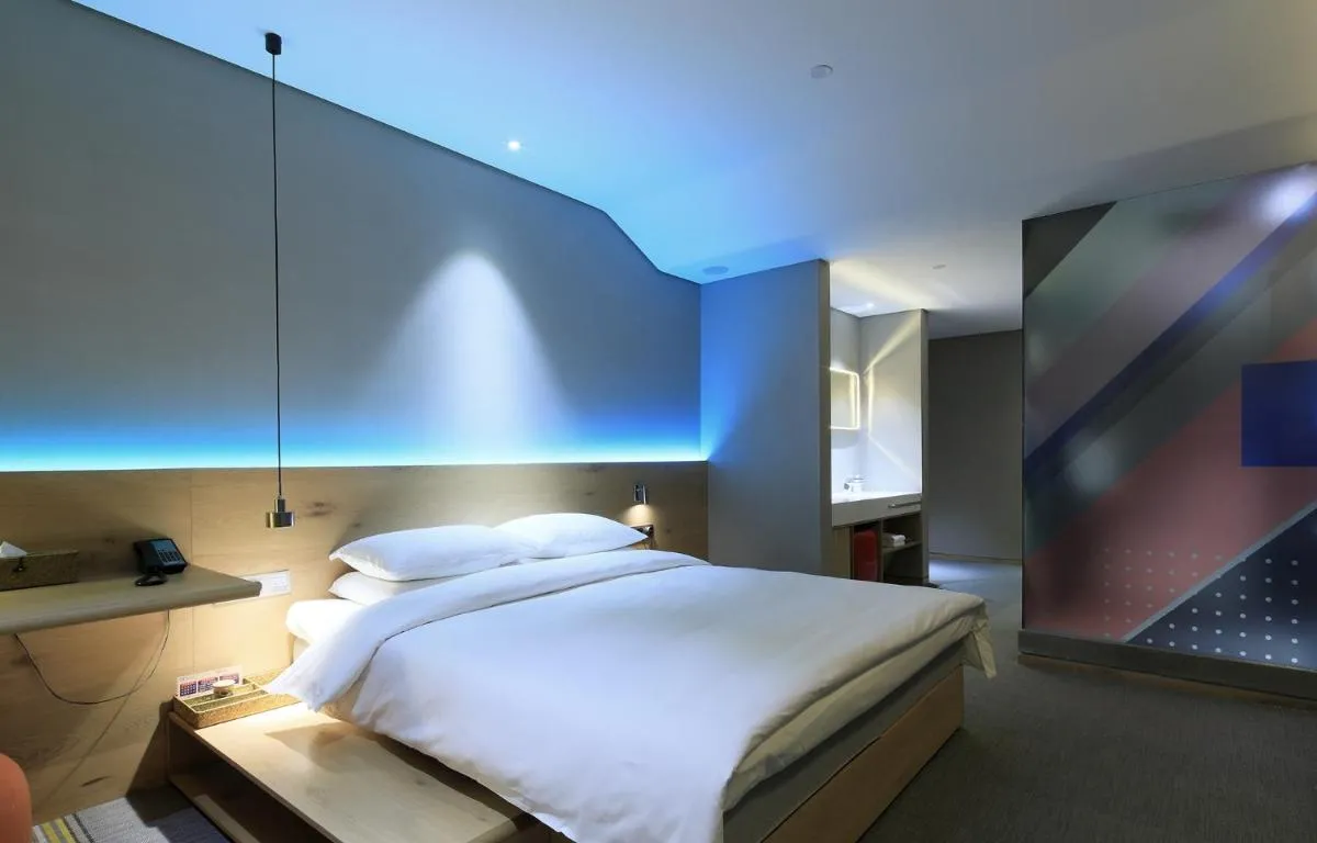 Image 1 of EBO Hotel (Hangzhou West Lake)