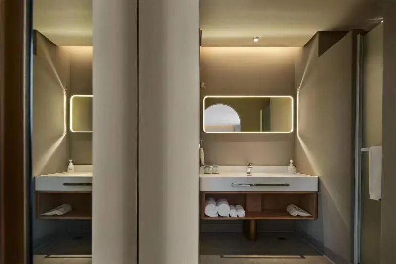 Image 6 of Ebo Hotel