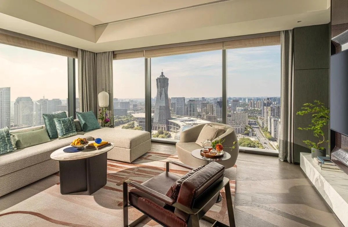 Image 1 of Four Seasons Hotel Hangzhou at Hangzhou Centre