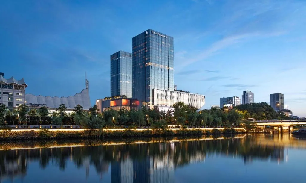 Image of Four Seasons Hotel Hangzhou at Hangzhou Centre
