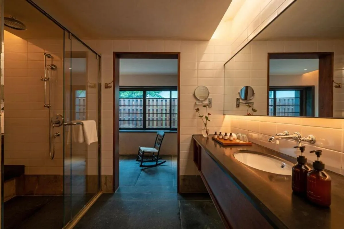 Image 2 of Hangzhou West Lake Anyu Hotel