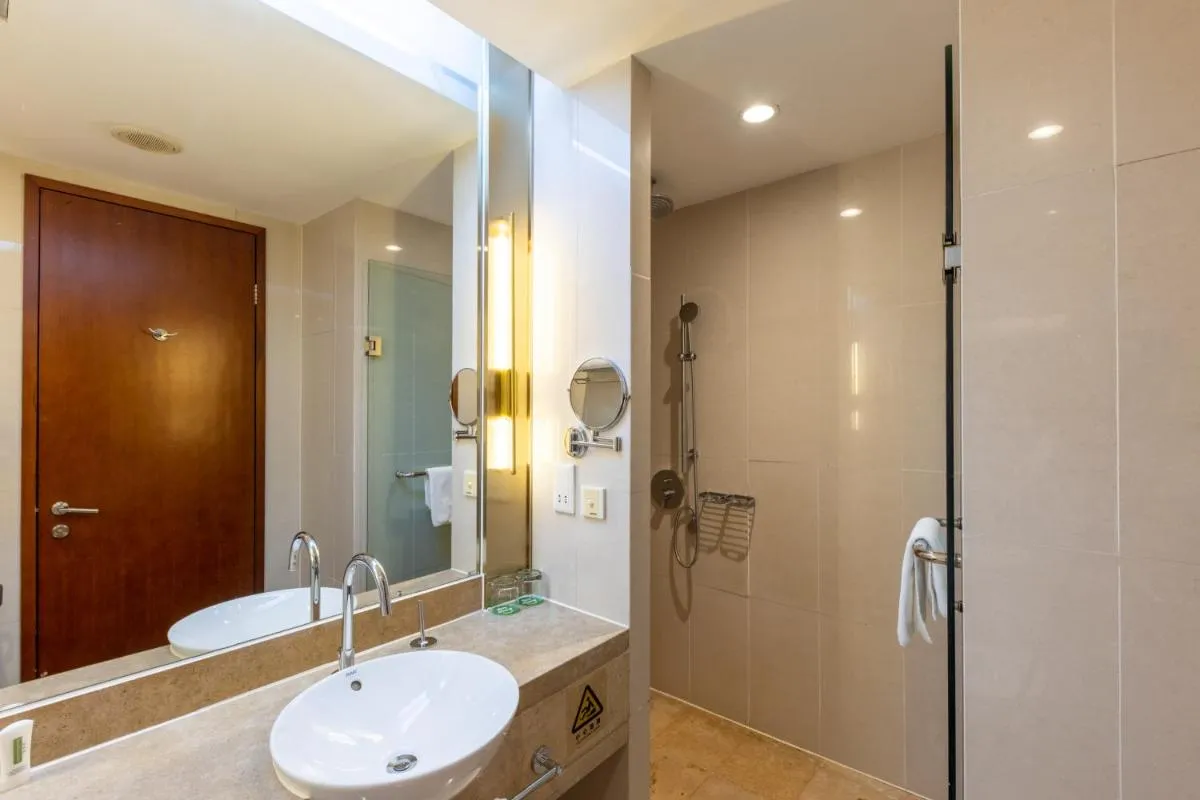 Image 2 of Holiday Inn Xiaoshan by IHG