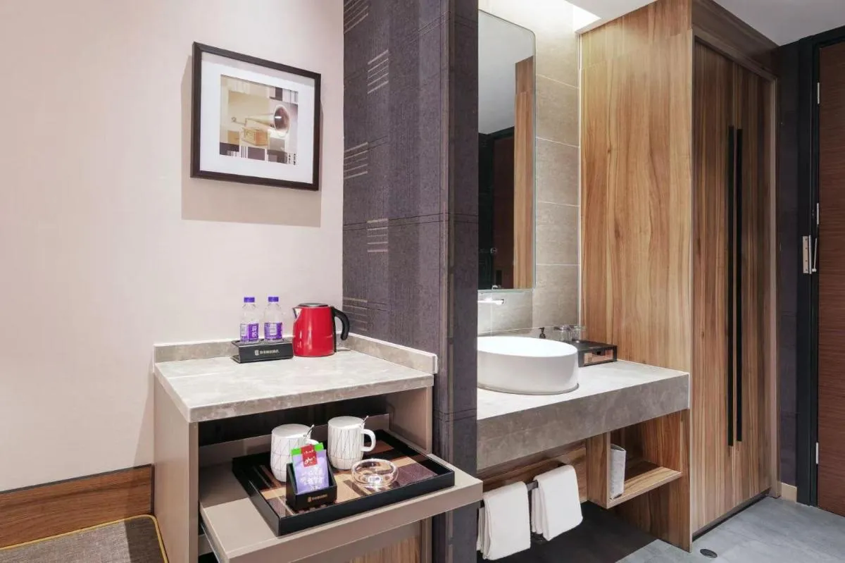 Image 6 of Home Selection Hangzhou Xihu Hubin i77 Store