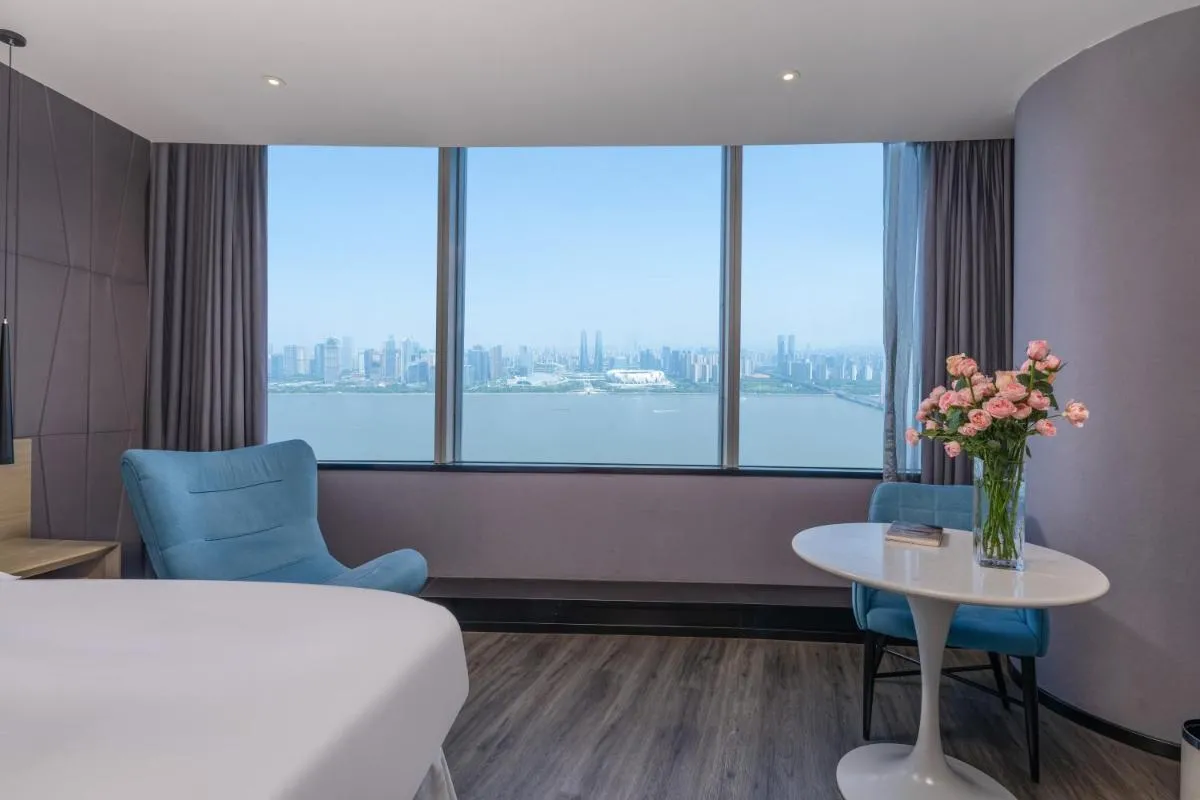 Image 6 of Mercure Hangzhou Qianjiang
