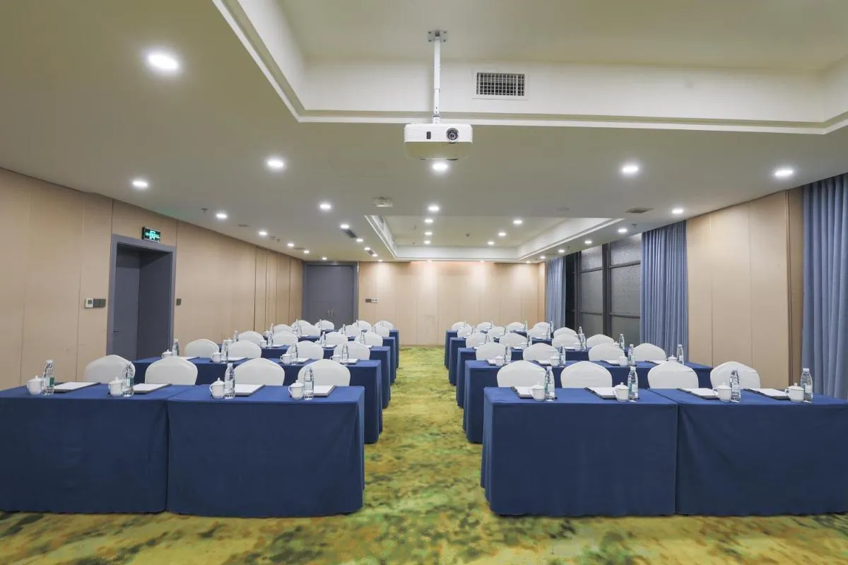 Image 6 of Pagoda Hotel Hangzhou West Lake Wulin – City Center and Family Friendly