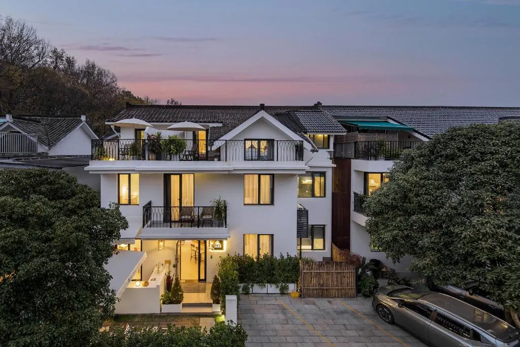 Image of T innn – West Lake – Yueshang Yunshe Homestay – Hangzhou Taiziwan Park Branch