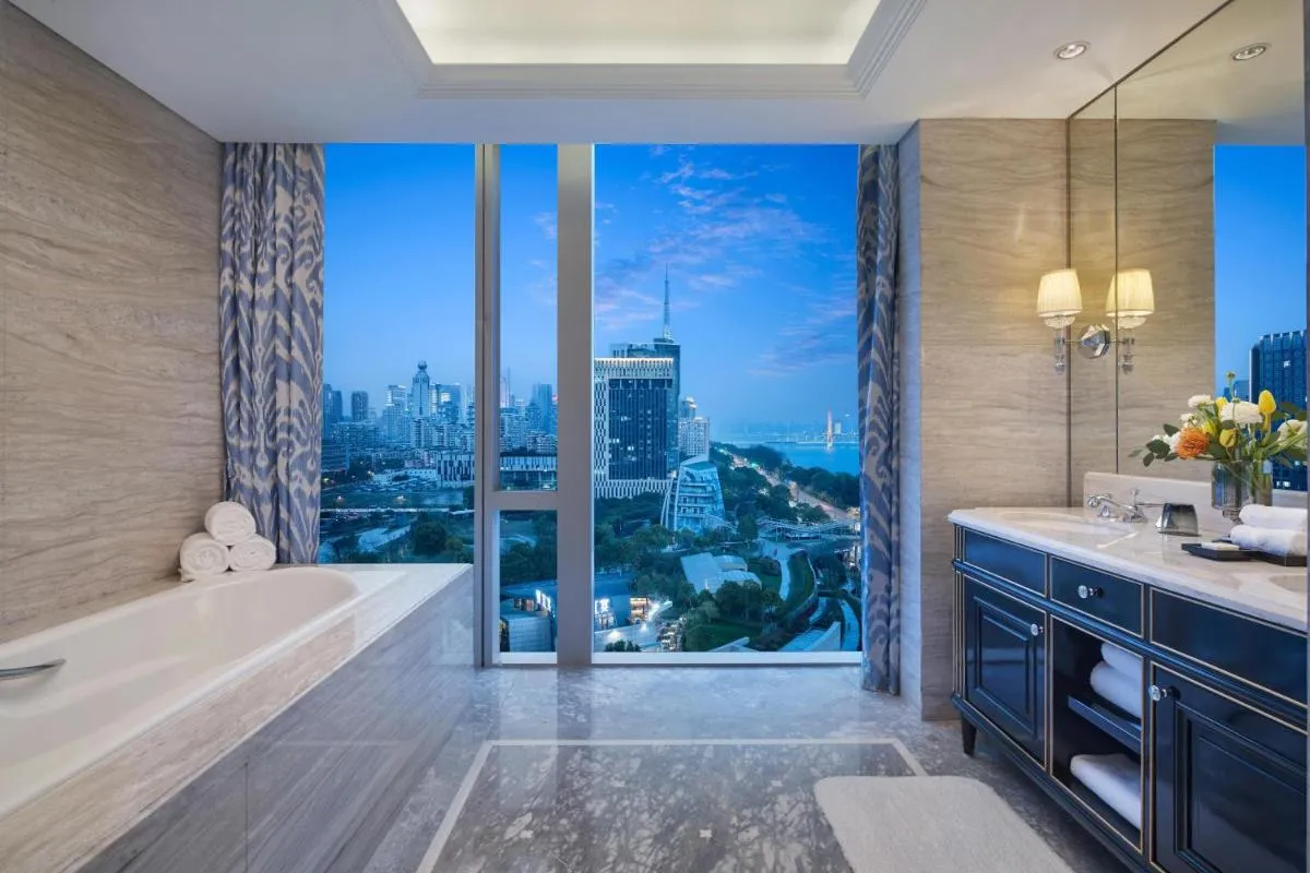 Image 2 of The Azure Qiantang, a Luxury Collection Hotel, Hangzhou