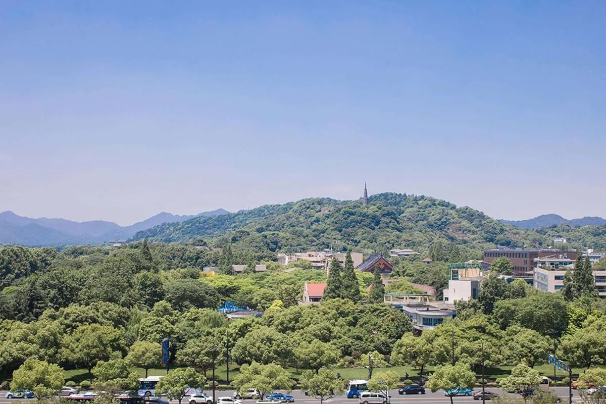 Image 2 of Wyndham Grand Plaza Royale Hangzhou