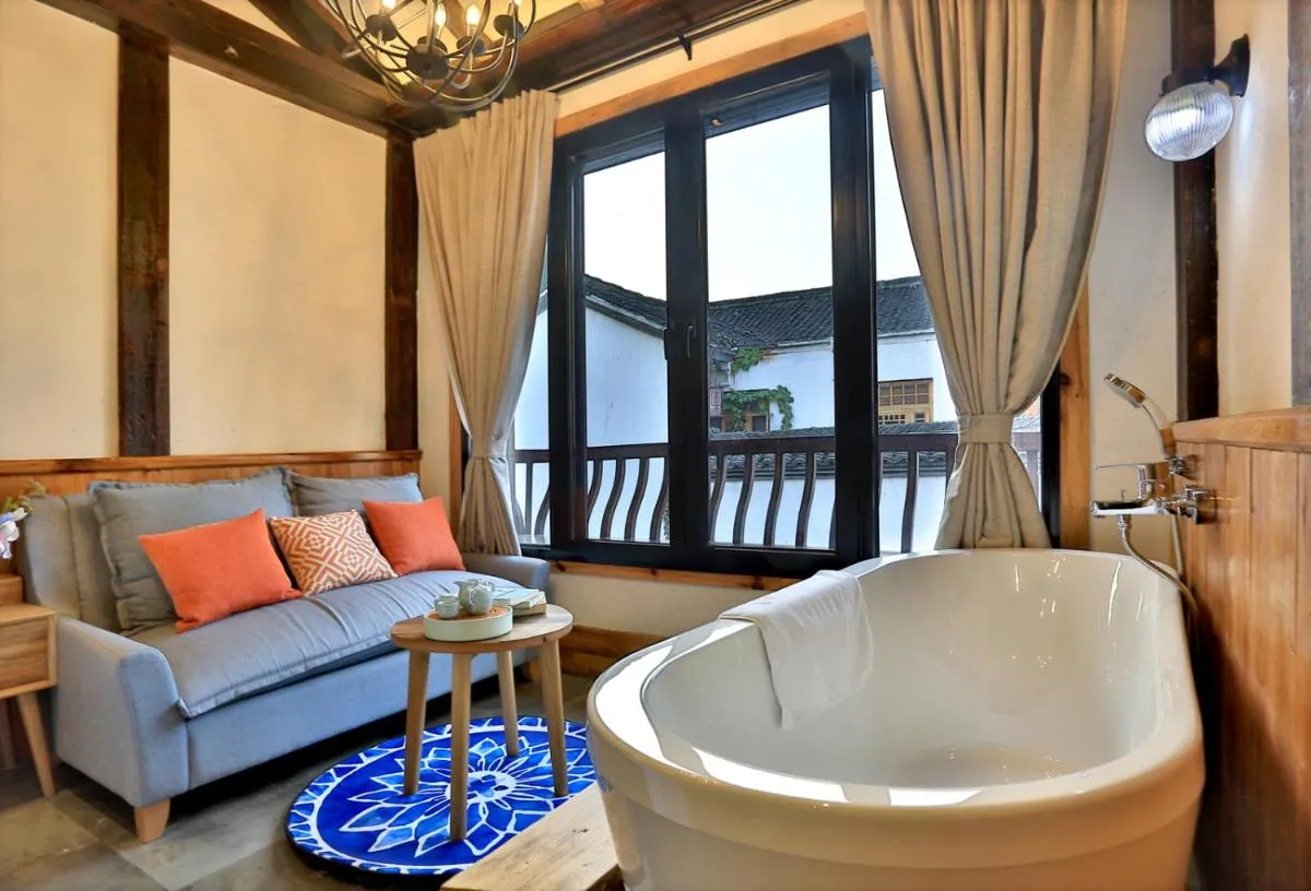 Image 2 of Youxiake Canal Hotel Hangzhou
