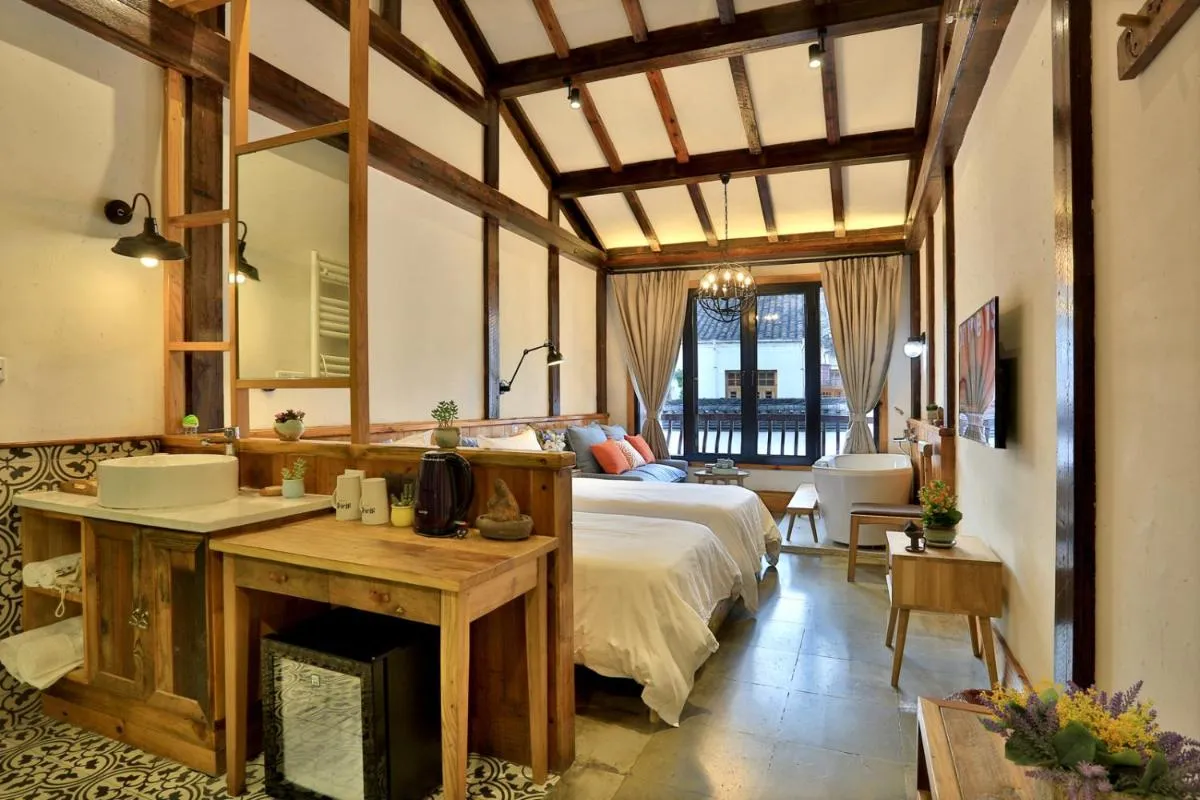 Image 1 of Youxiake Canal Hotel Hangzhou