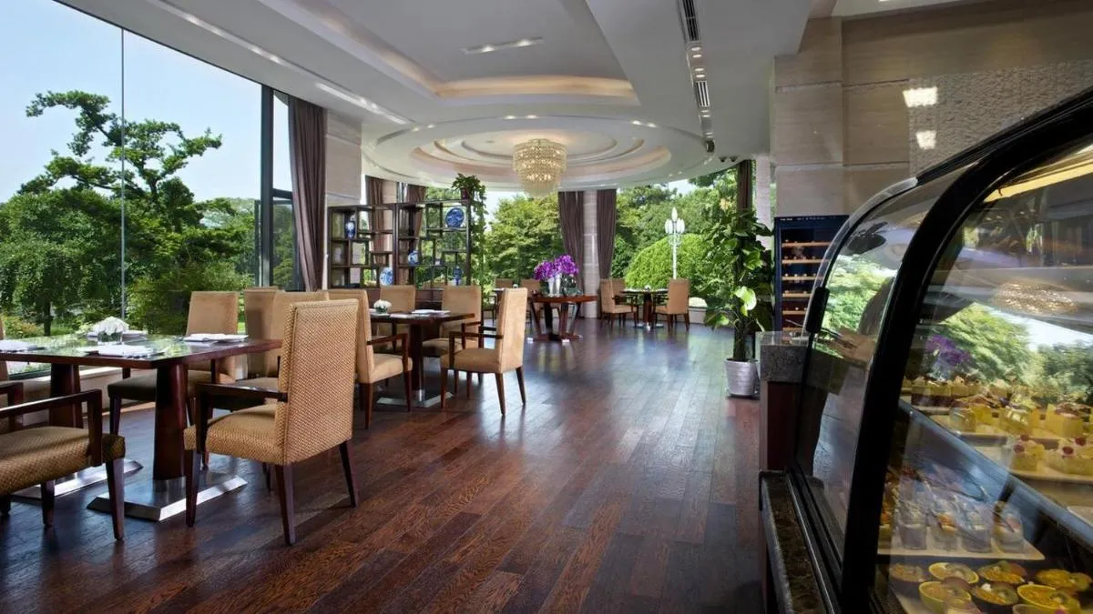 Image 4 of Zhejiang Xizi Hotel